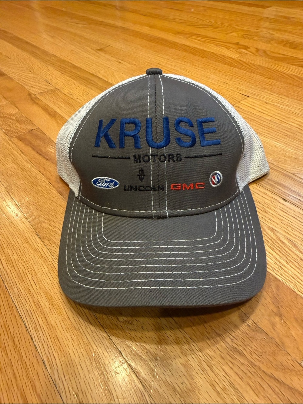 Kruse Motors Ford Lincoln FMC Buick Gray and White Mesh Trucker Hat